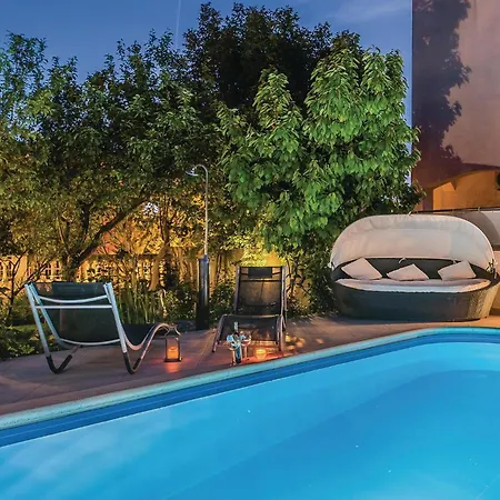 Augusta Senoe Vi Apartment Vodice