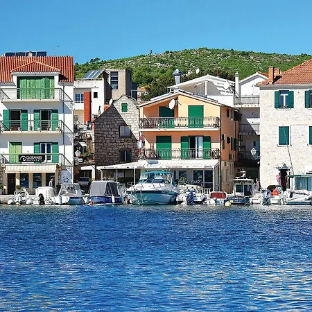 Augusta Senoe Vi * Vodice